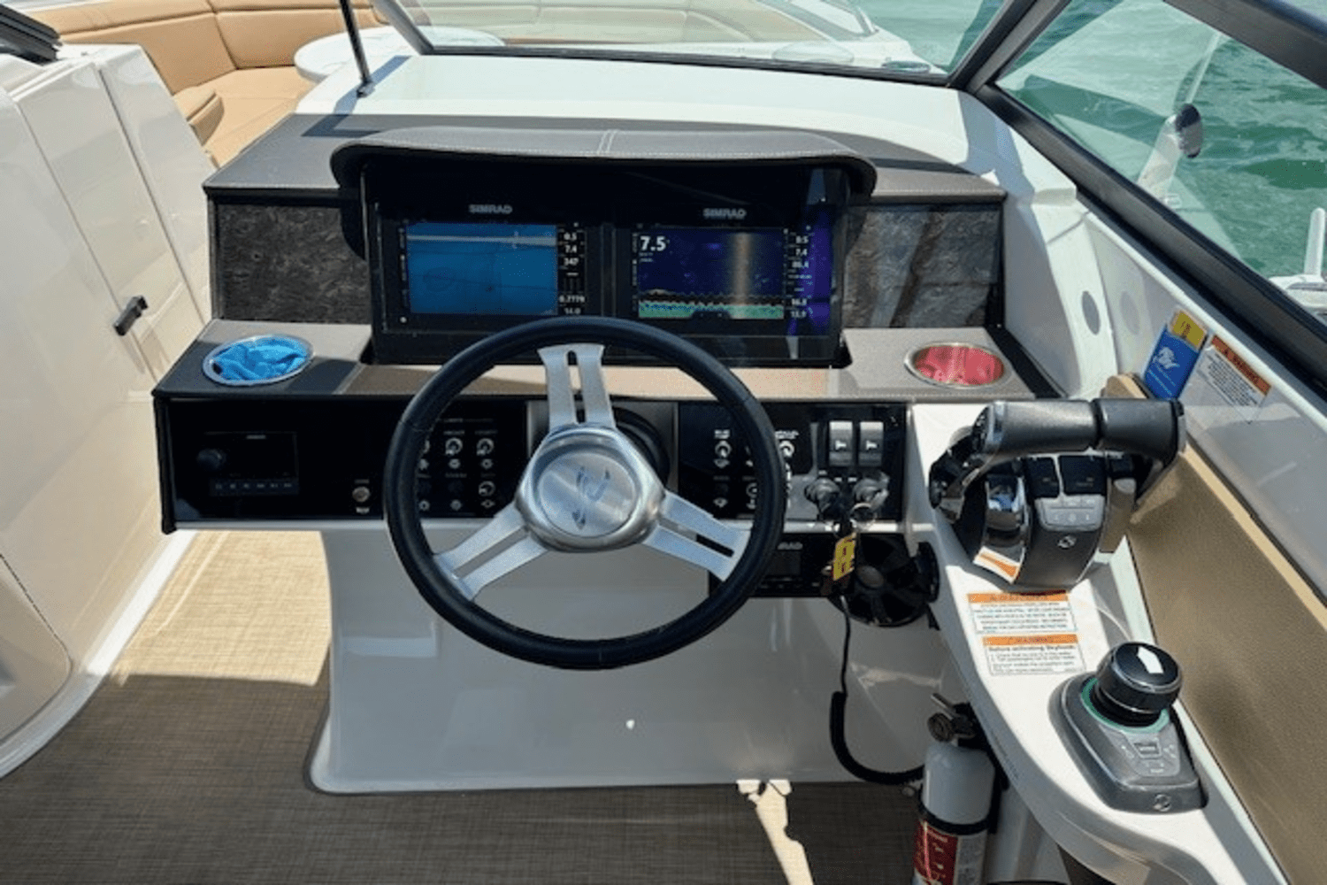 2019 Sea Ray 290 SDX OB Image Thumbnail #1
