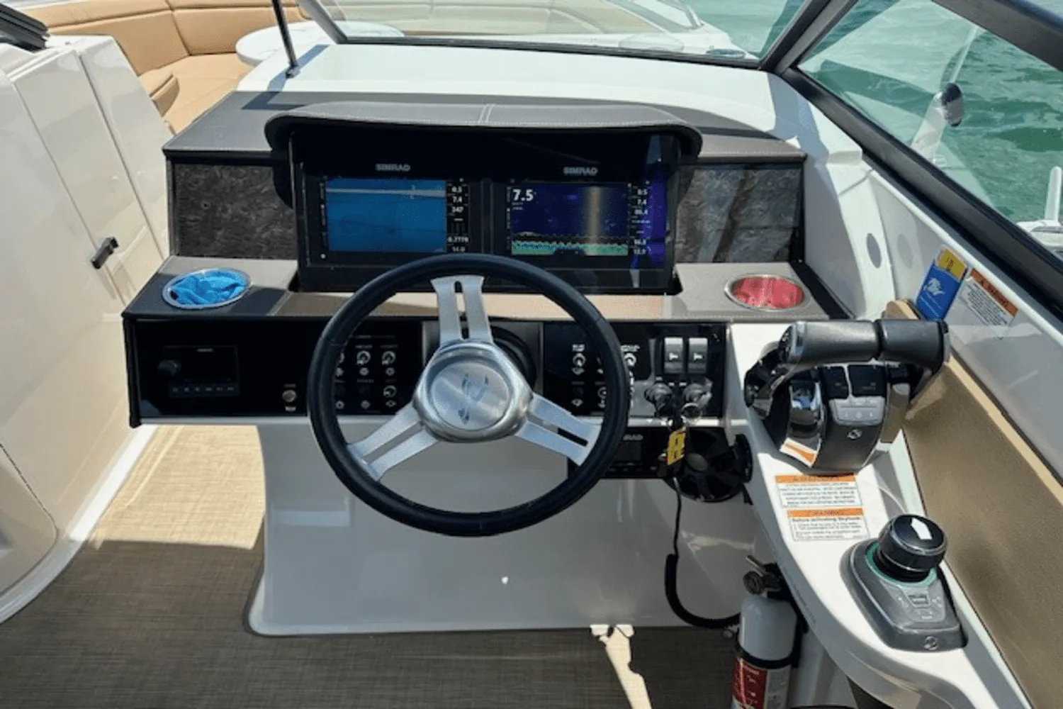 2019 Sea Ray 290 SDX OB Image Thumbnail #1