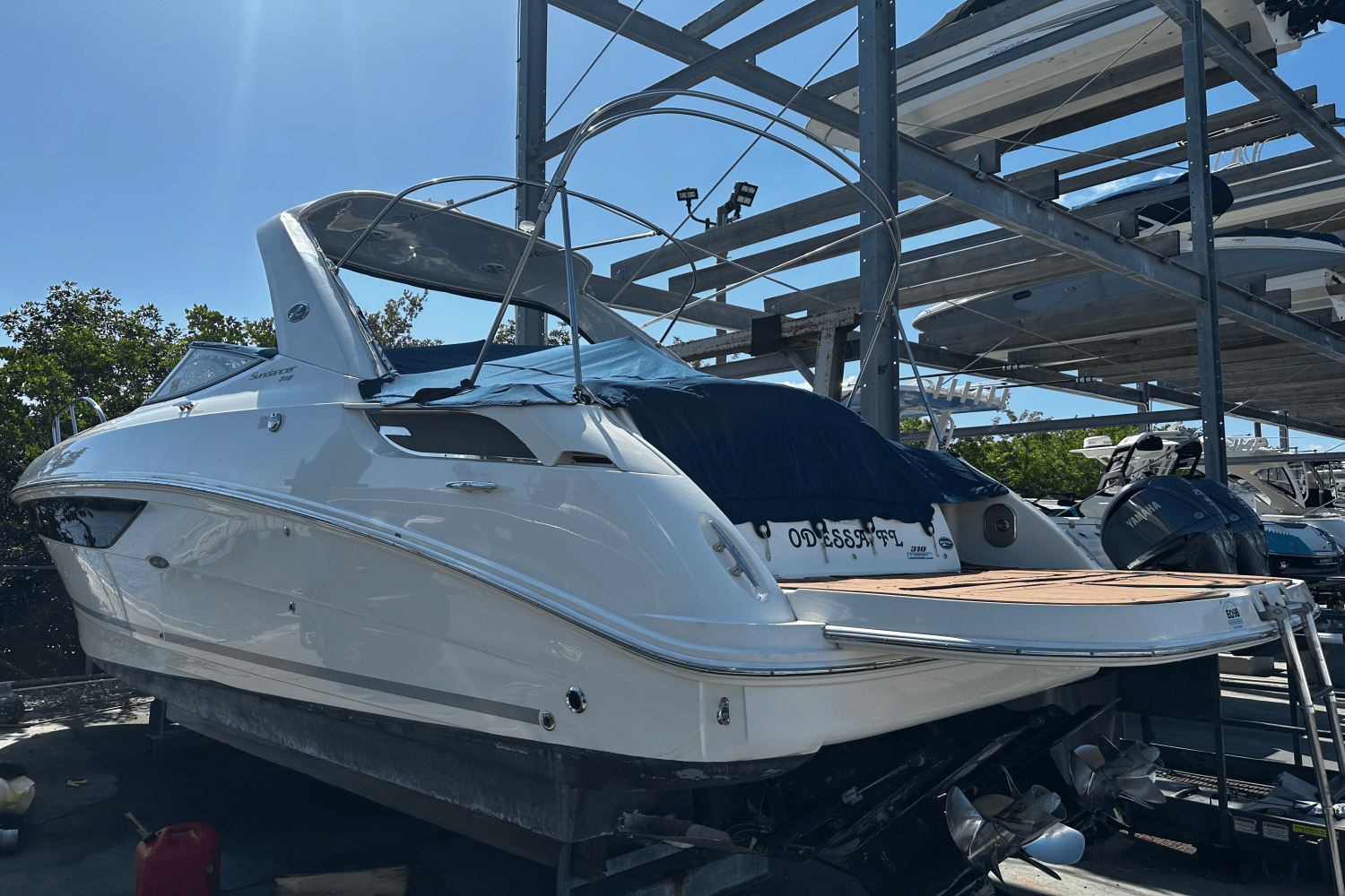 2016 Sea Ray 310 SUNDANCER Image Thumbnail #2