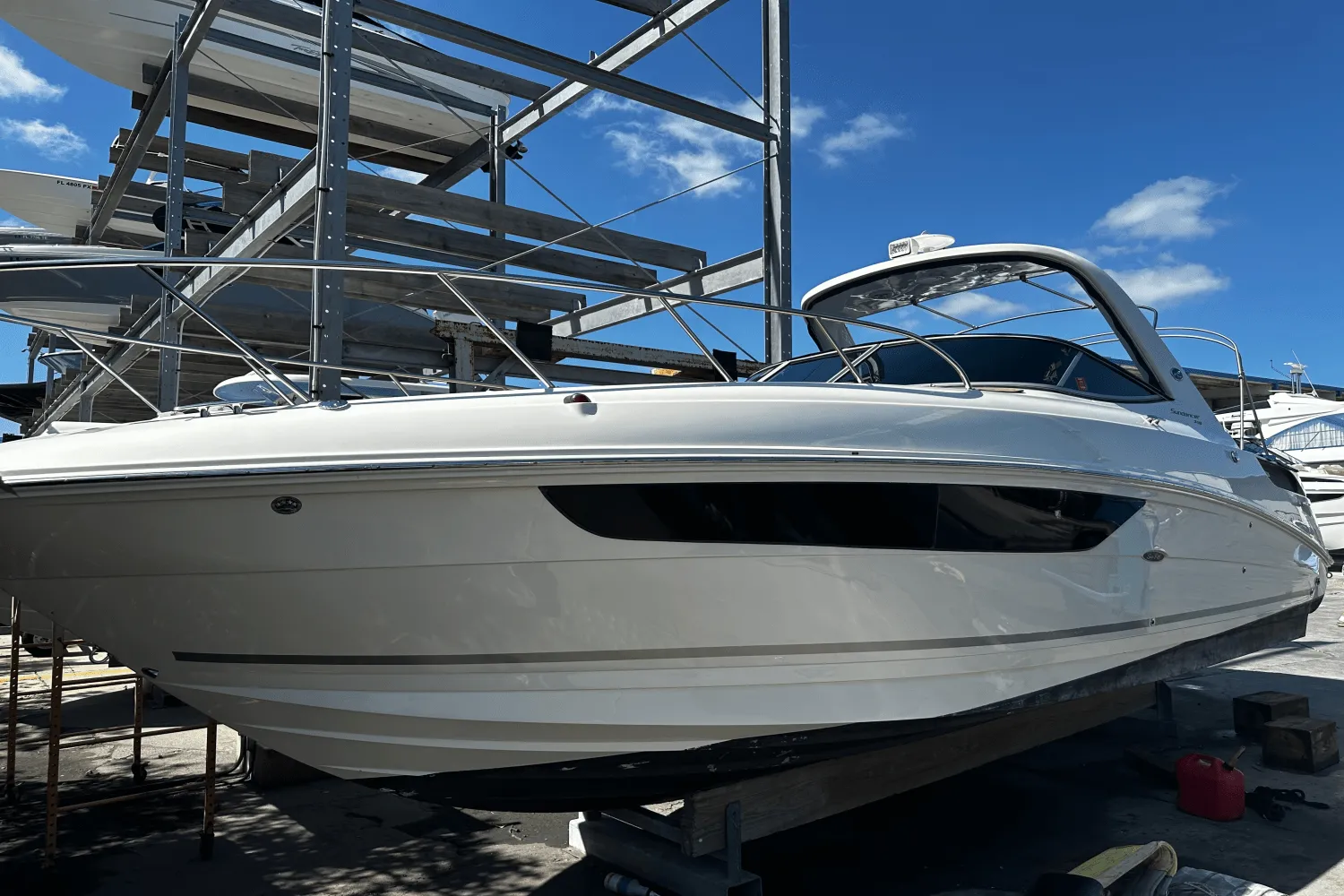 2016 Sea Ray 310 SUNDANCER Image Thumbnail #0