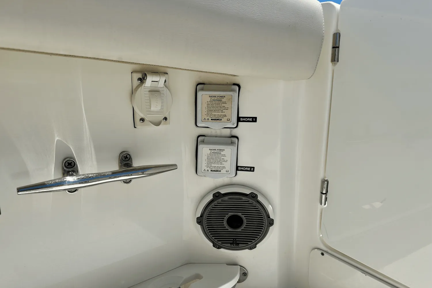 2018 Boston Whaler 380 OUTRAGE Image Thumbnail #38