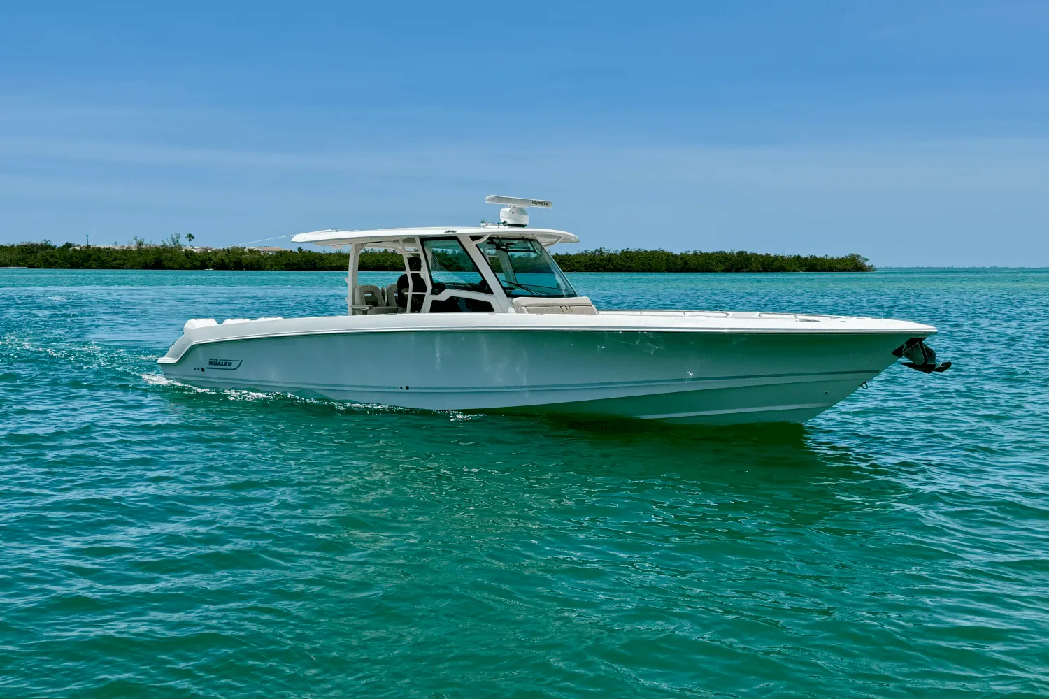 2018 Boston Whaler 380 OUTRAGE Image Thumbnail #2