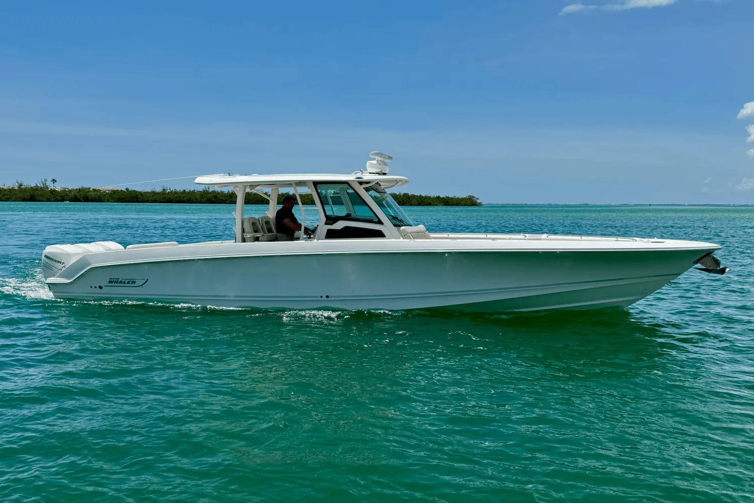 2018 Boston Whaler 380 OUTRAGE Image Thumbnail #3