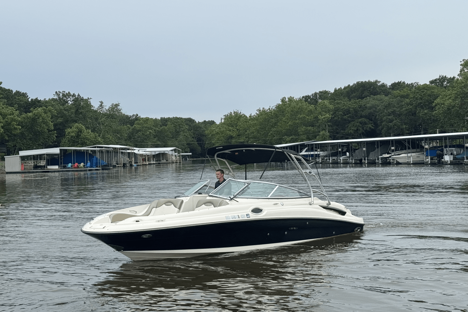 2006 Sea Ray 270 SUNDECK Image Thumbnail #2