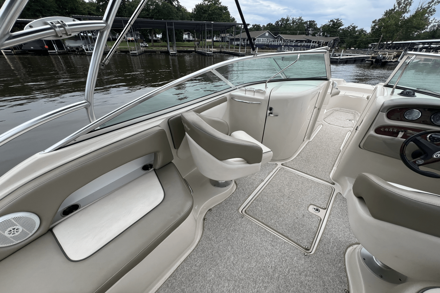 2006 Sea Ray 270 SUNDECK Image Thumbnail #13
