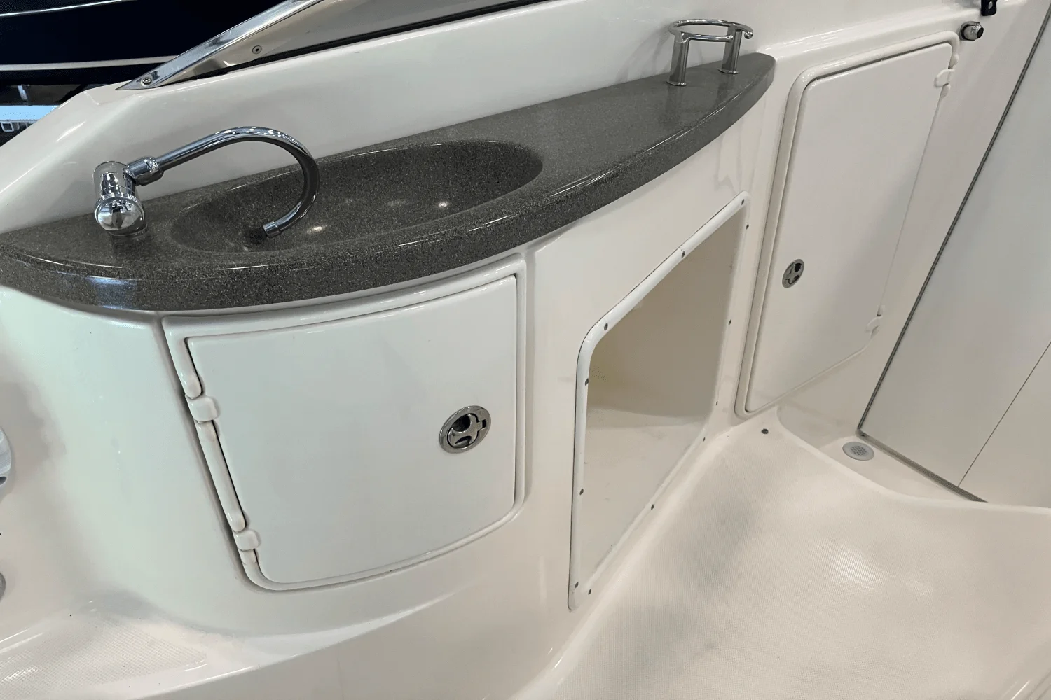 2005 Regal 2665 Image Thumbnail #12