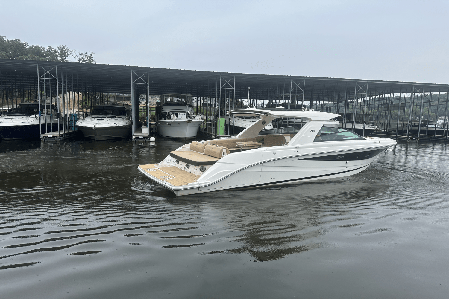2023 Sea Ray SLX 400 Image Thumbnail #5