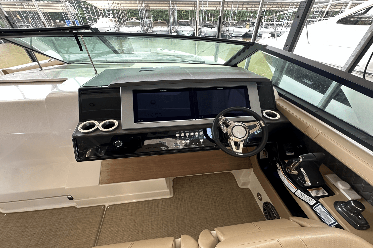 2023 Sea Ray SLX 400 Image Thumbnail #13