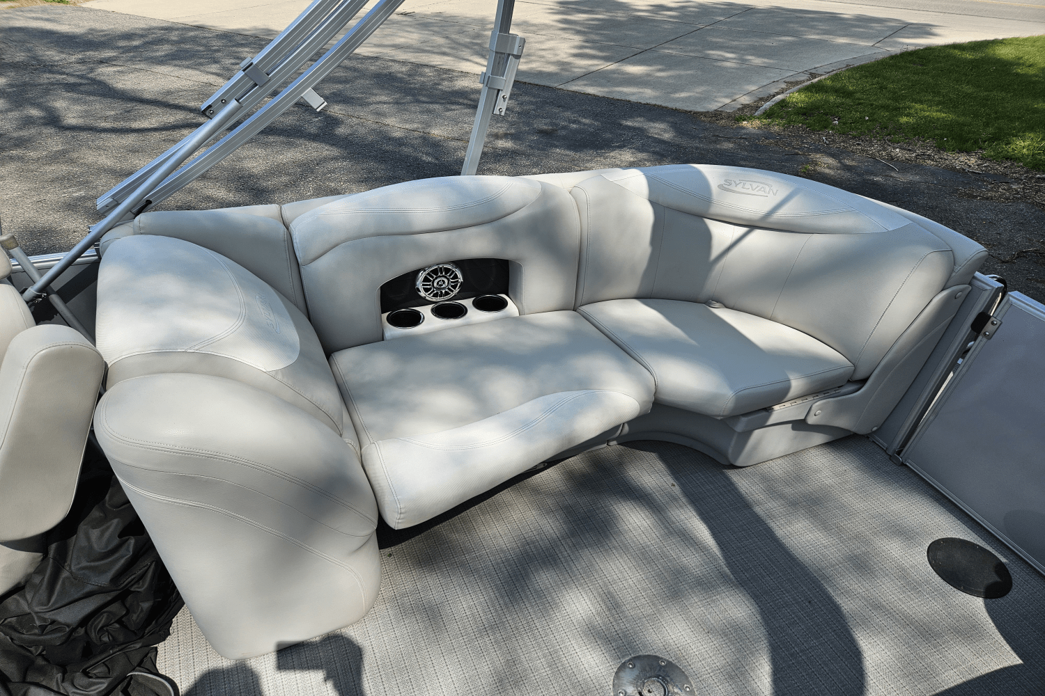 2016 Sylvan MIRAGE 8522 LZ Image Thumbnail #9