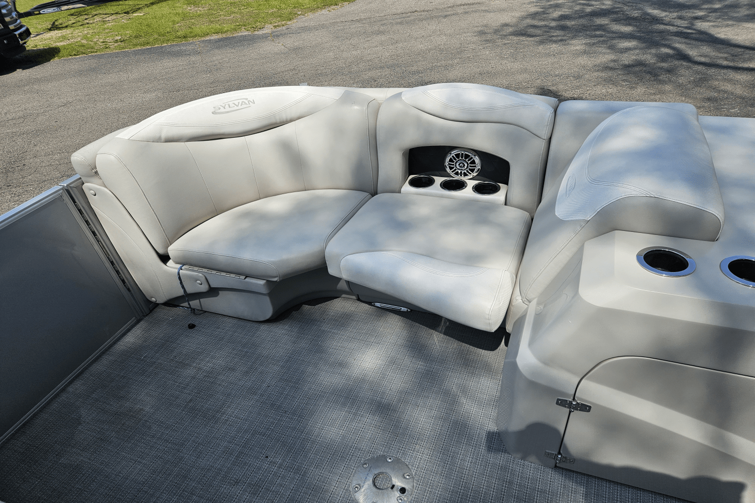 2016 Sylvan MIRAGE 8522 LZ Image Thumbnail #10