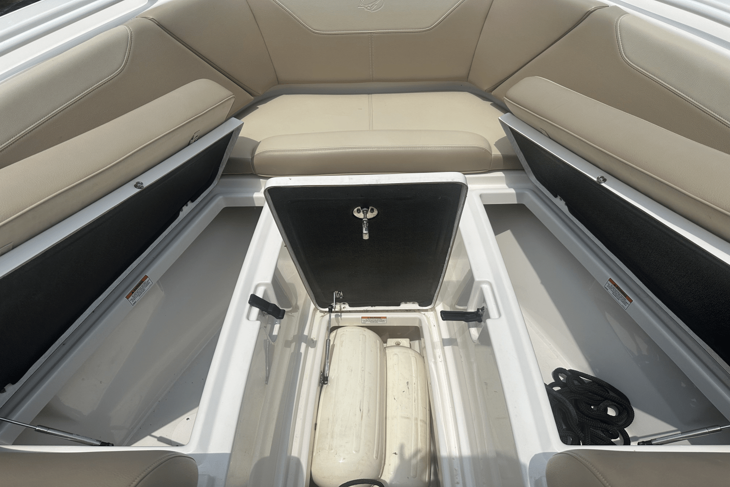 2018 Sailfish 275 DC Image Thumbnail #19