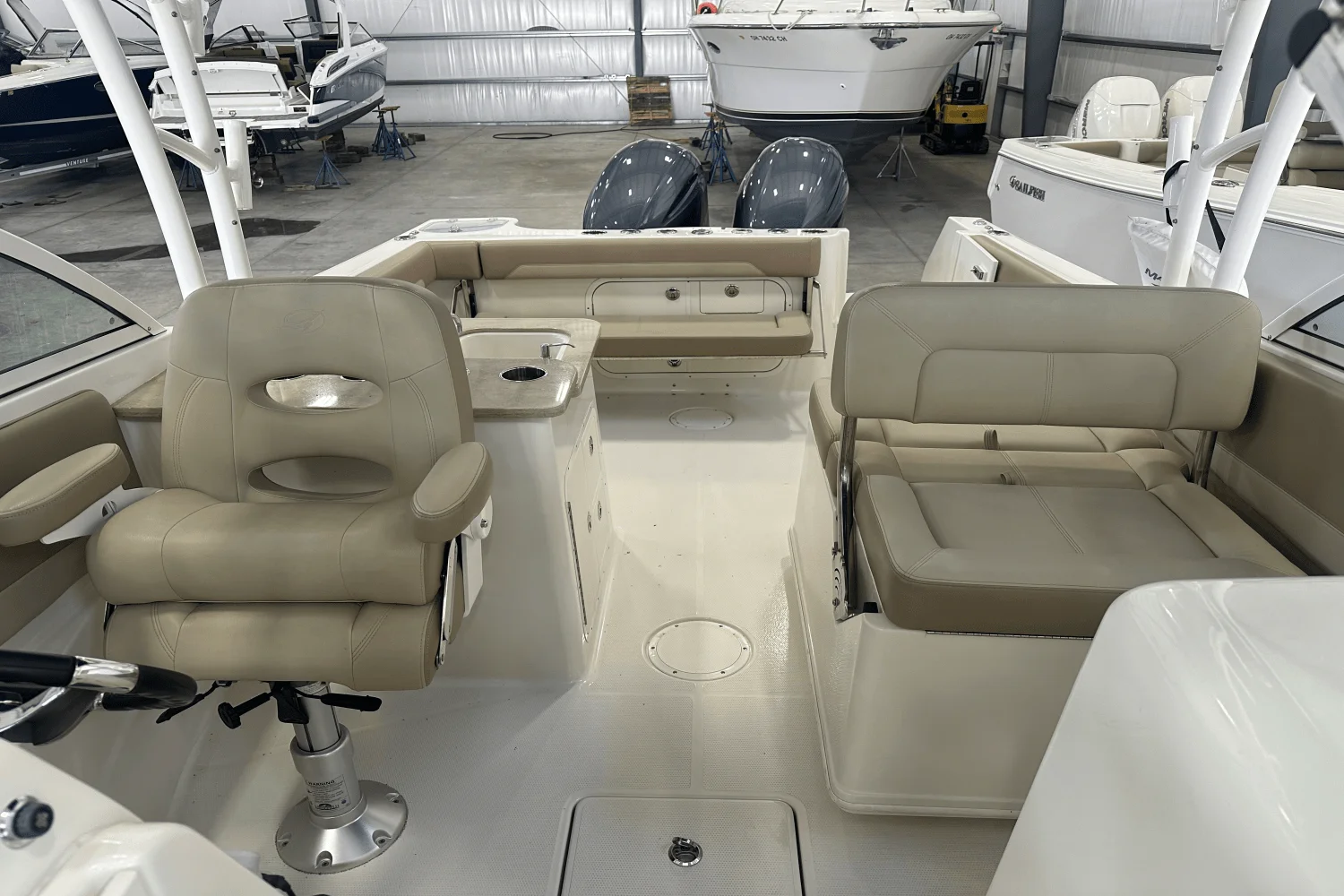 2018 Sailfish 275 DC Image Thumbnail #10