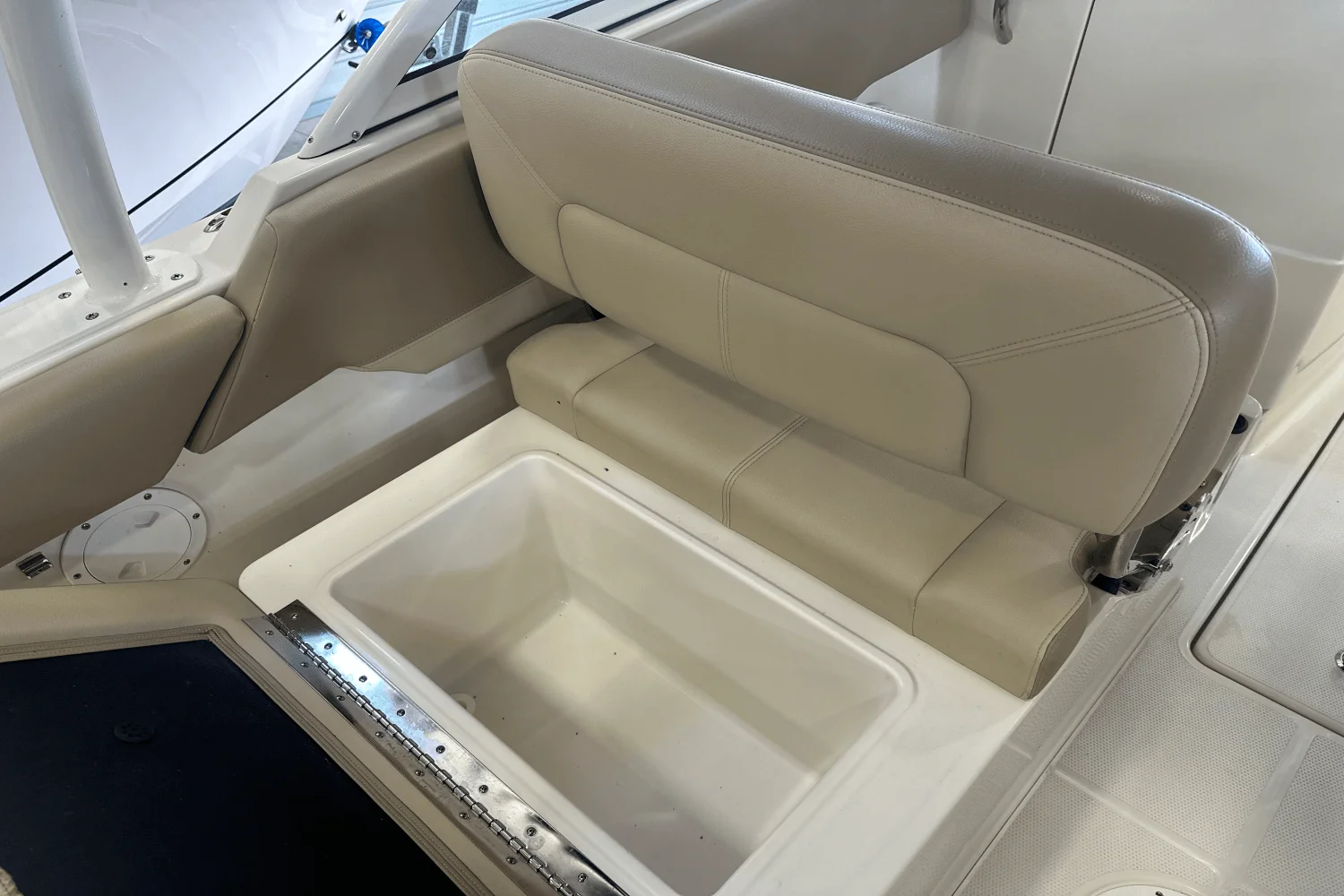 2018 Sailfish 275 DC Image Thumbnail #11