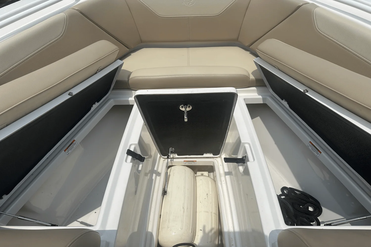 2018 Sailfish 275 DC Image Thumbnail #31