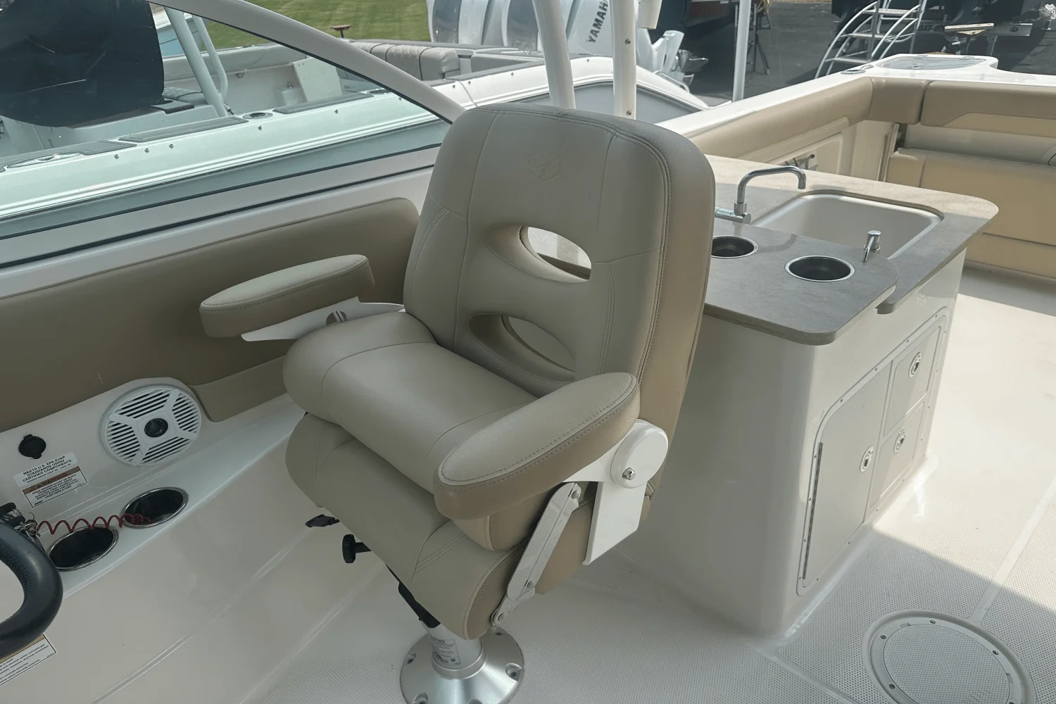 2018 Sailfish 275 DC Image Thumbnail #23