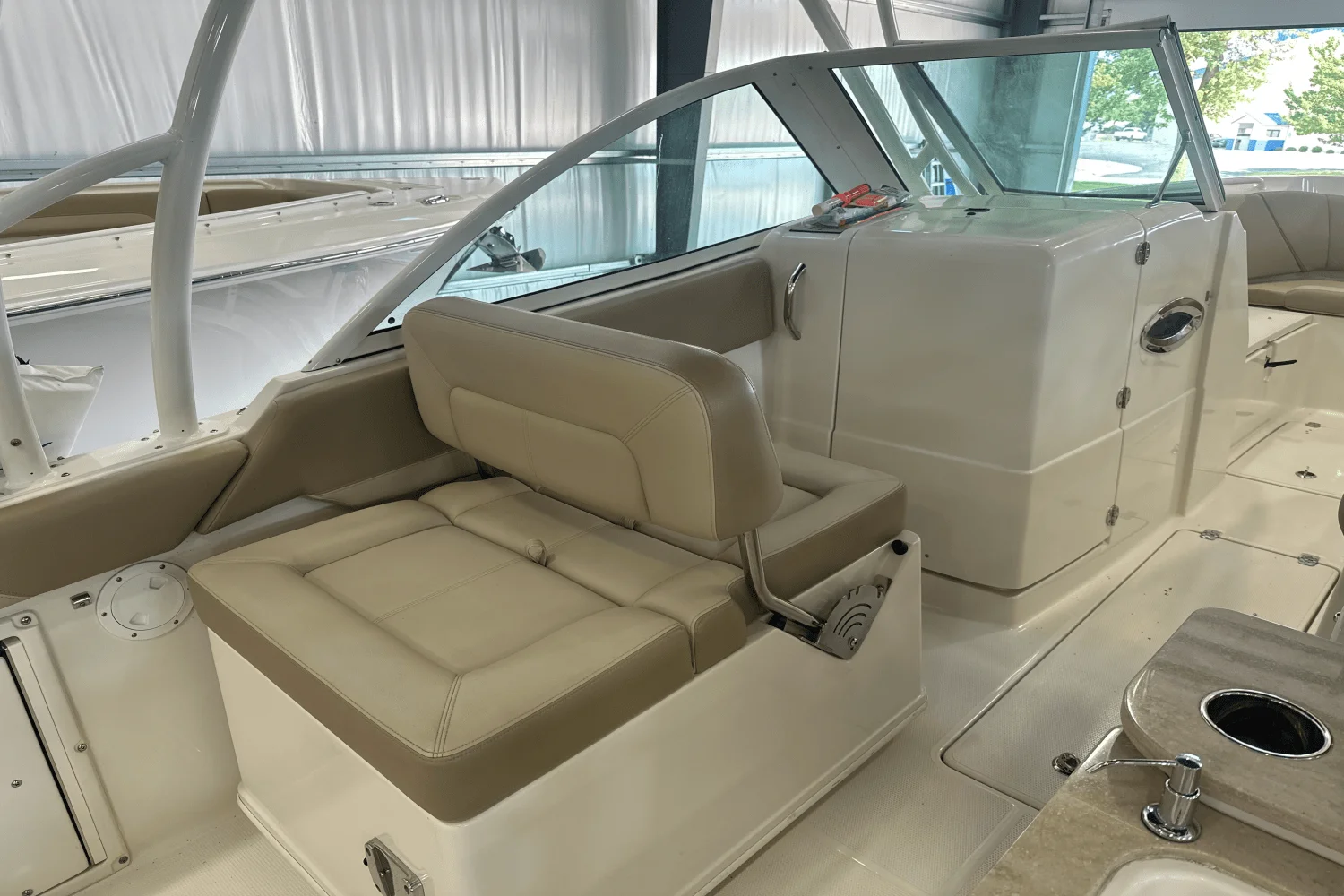 2018 Sailfish 275 DC Image Thumbnail #6