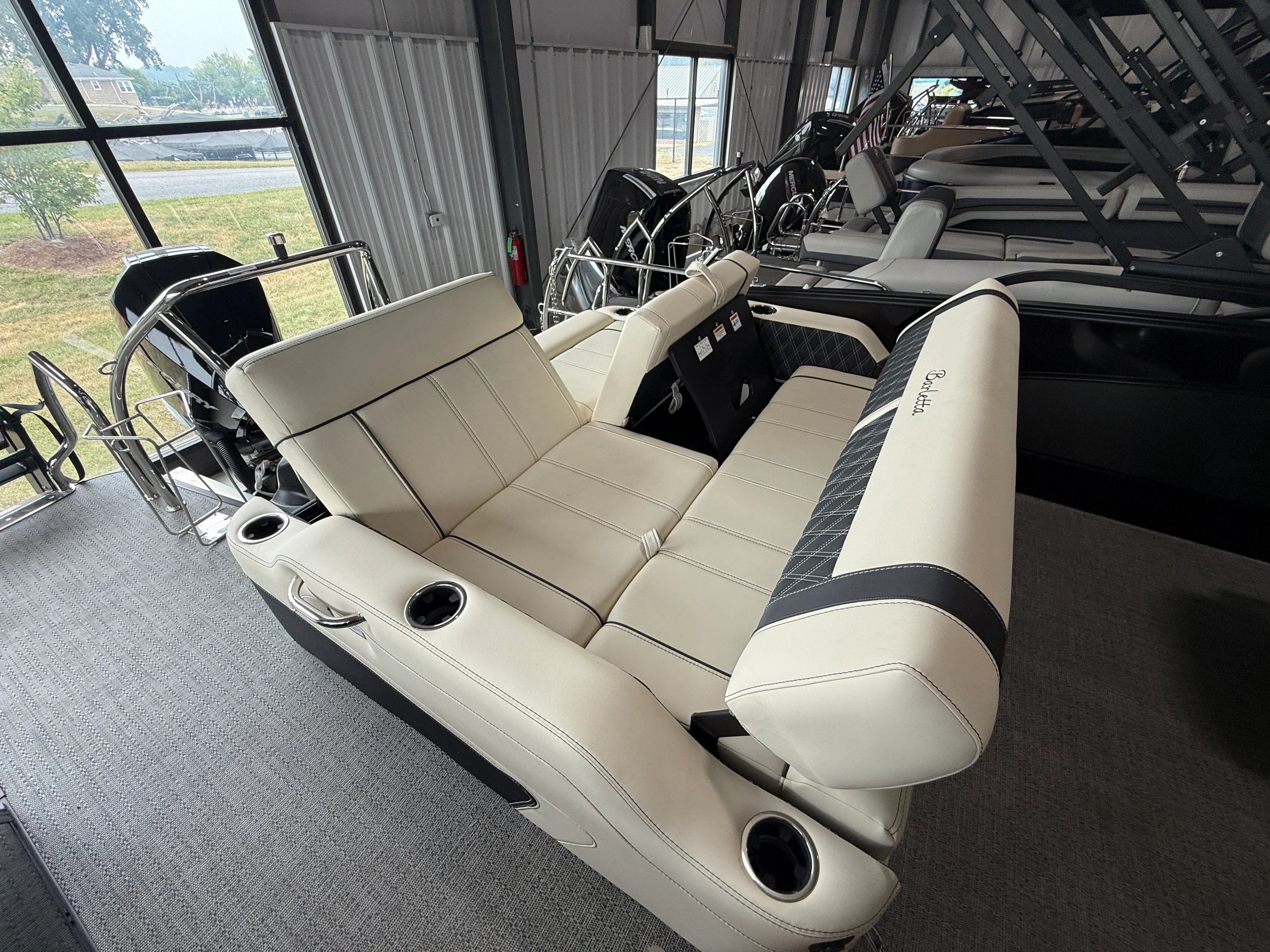 2026 Barletta Lusso 25 UC Image Thumbnail #23