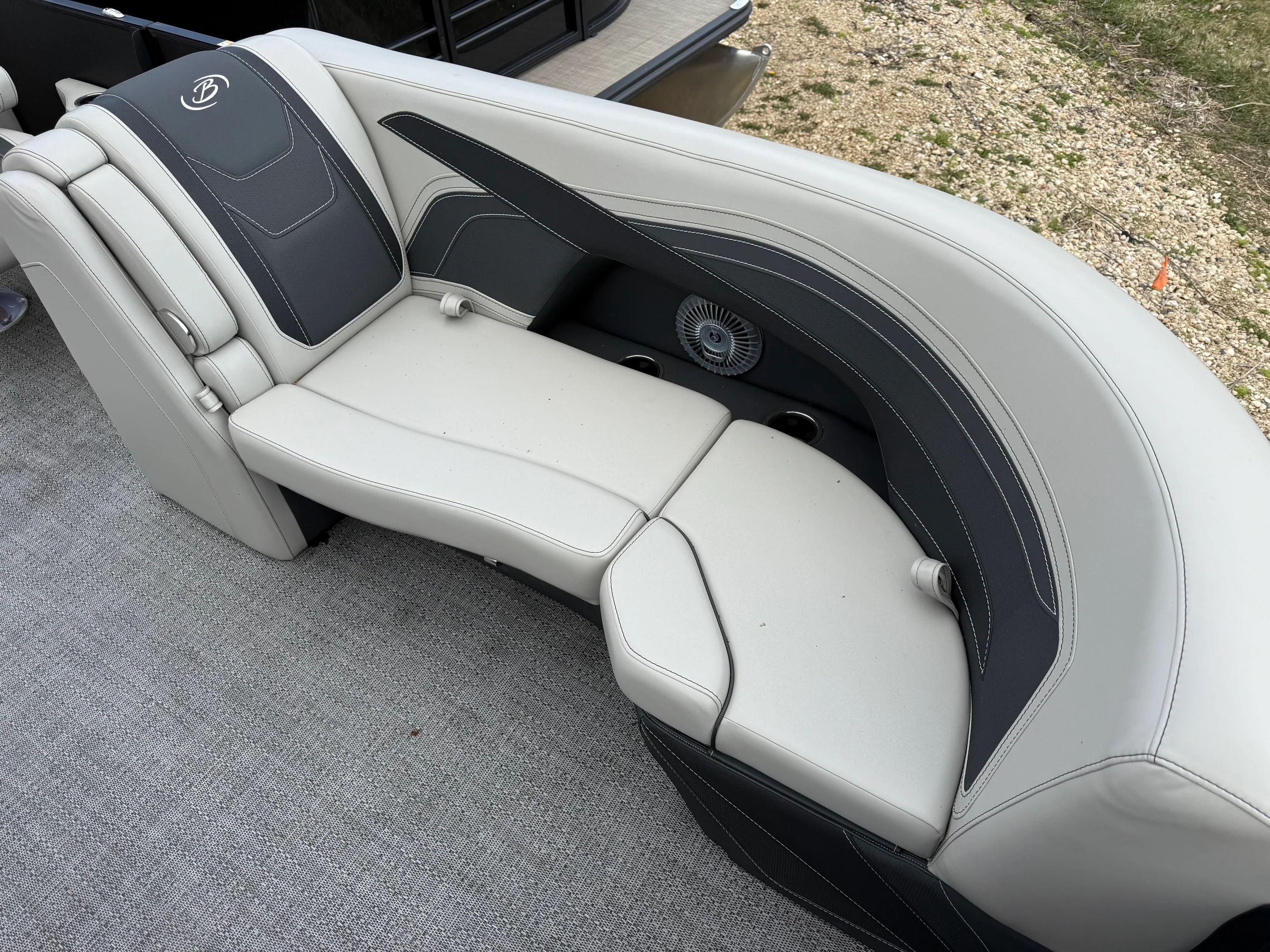 2026 Barletta Cabrio 22 QC Image Thumbnail #8