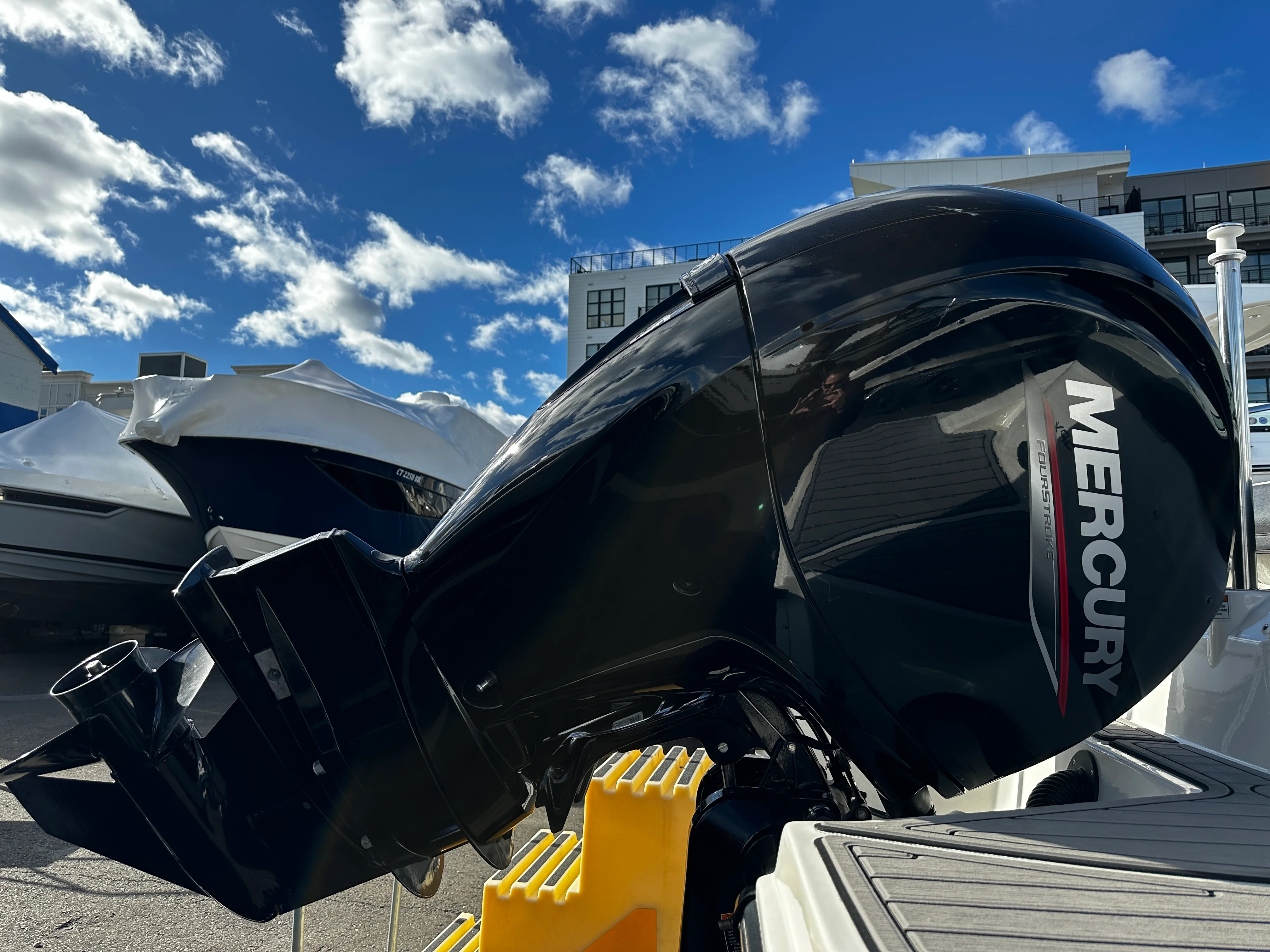 2023 Sea Ray 210 SPX-OB Image Thumbnail #8