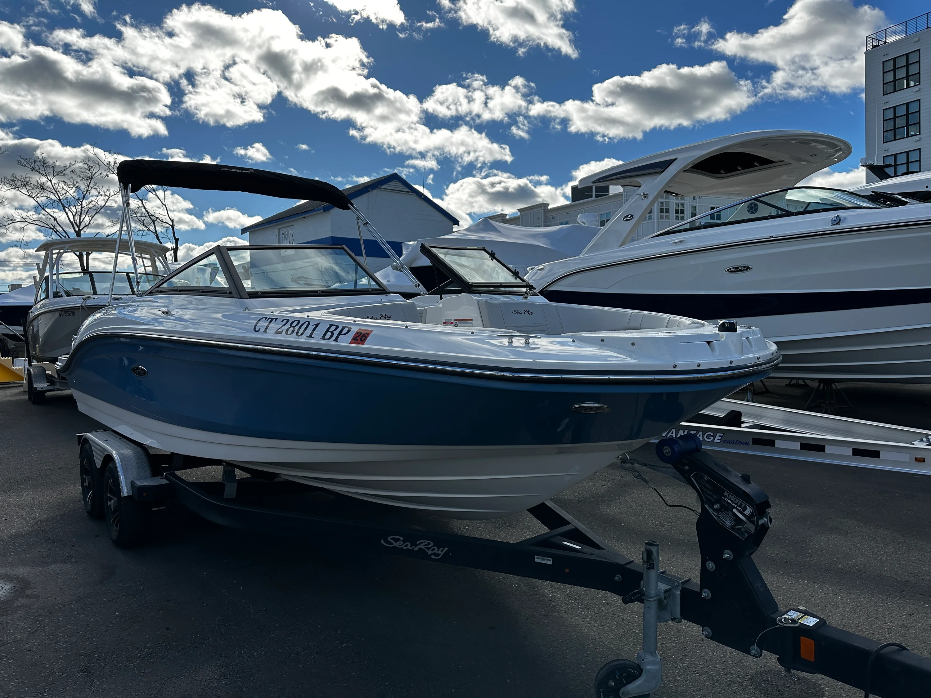 2023 Sea Ray 210 SPX-OB Image Thumbnail #0