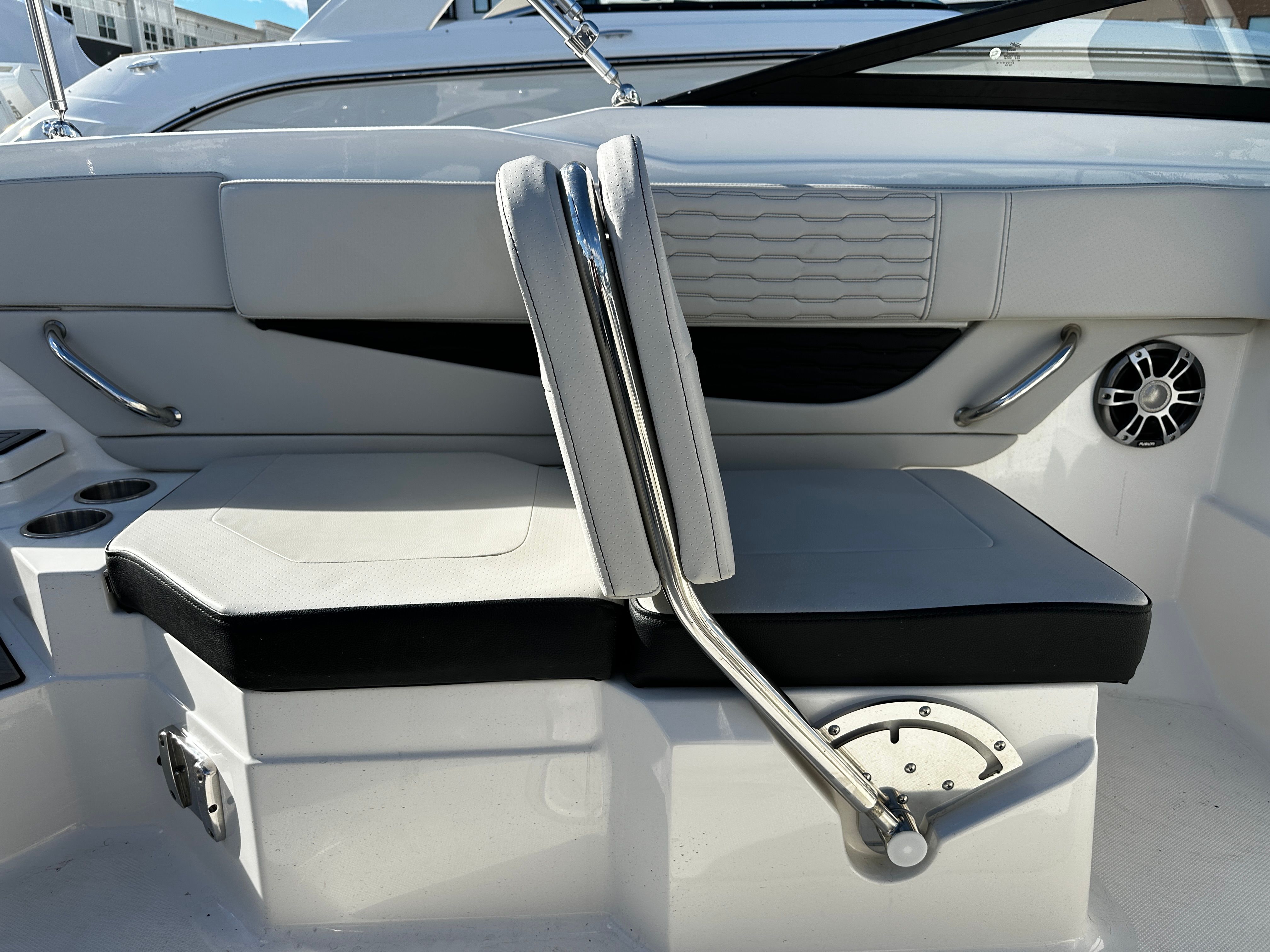 2023 Sea Ray 210 SPX-OB Image Thumbnail #20