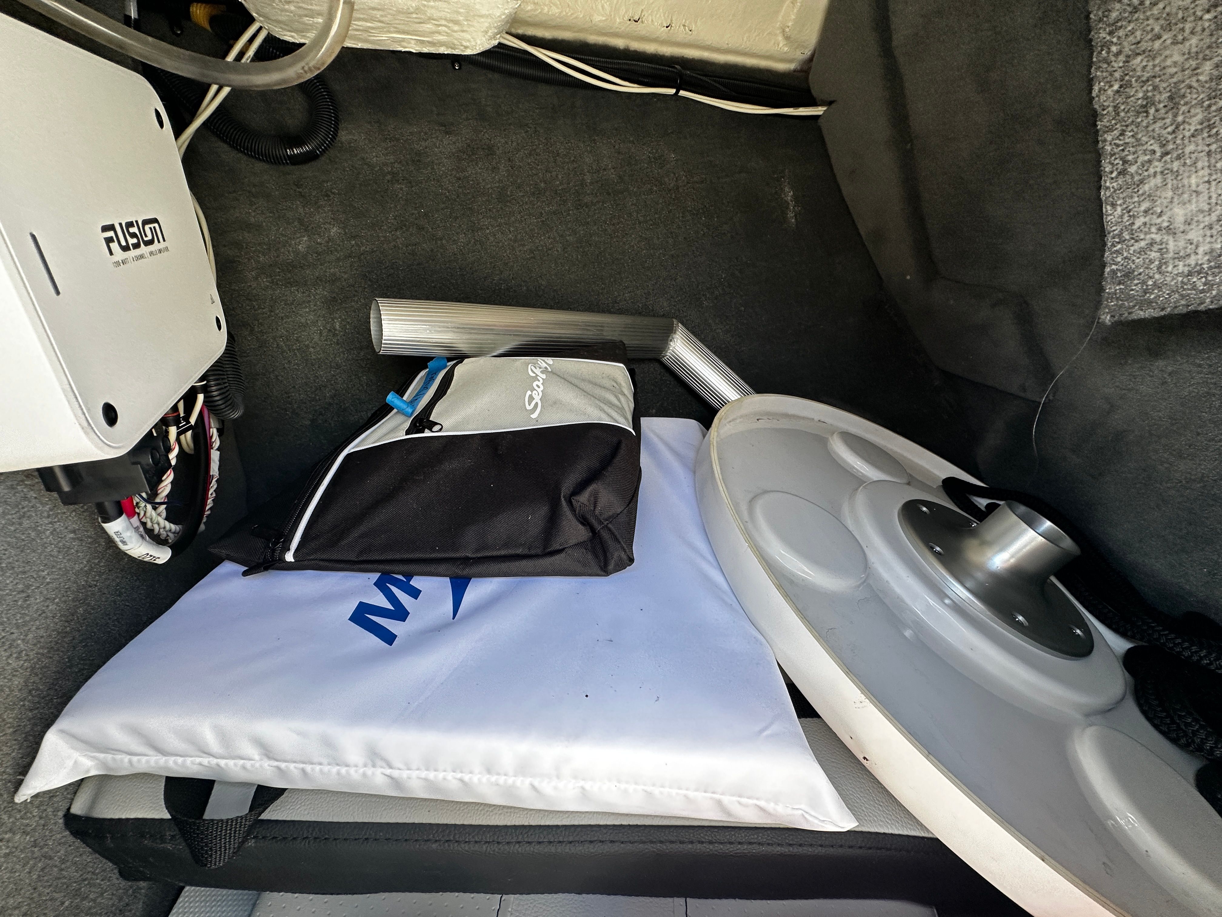 2023 Sea Ray 210 SPX-OB Image Thumbnail #30