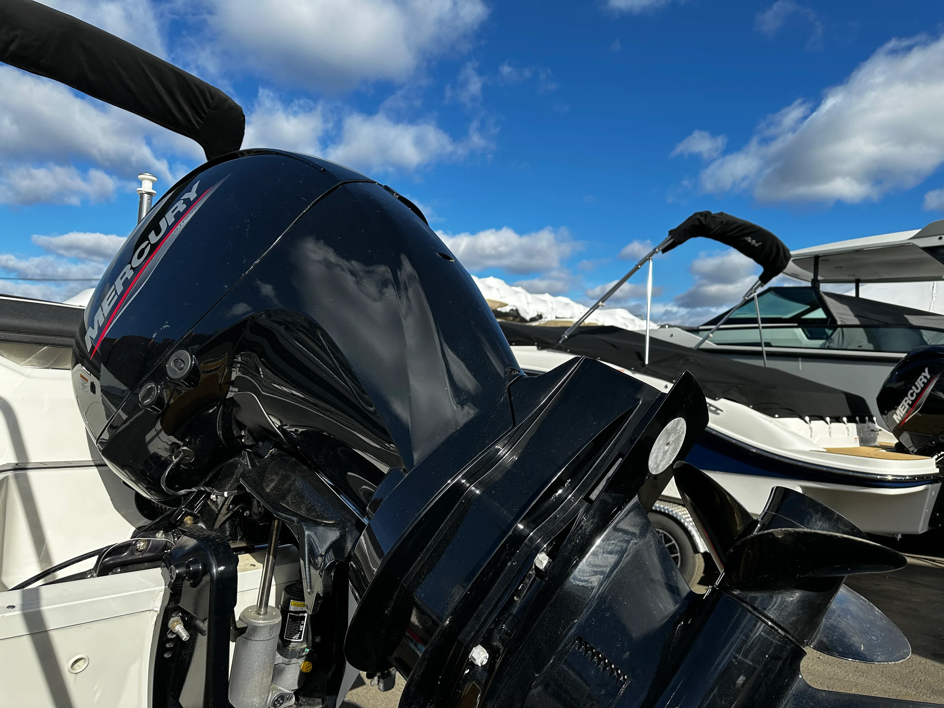 2023 Sea Ray 210 SPX-OB Image Thumbnail #7