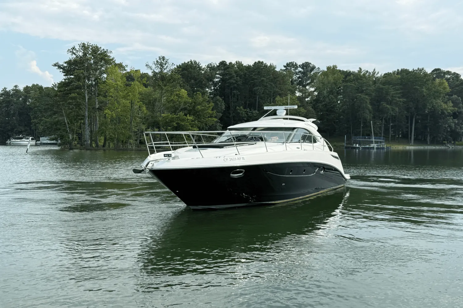 2013 Sea Ray 410 SUNDANCER Image Thumbnail #18