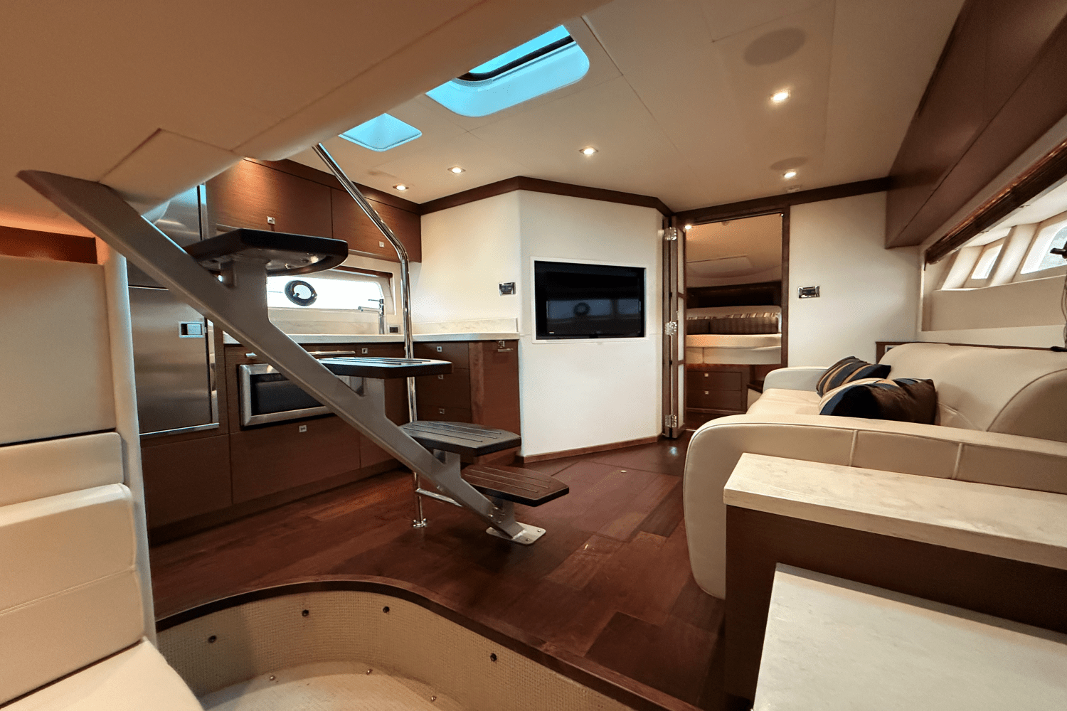 2013 Sea Ray 410 SUNDANCER Image Thumbnail #65