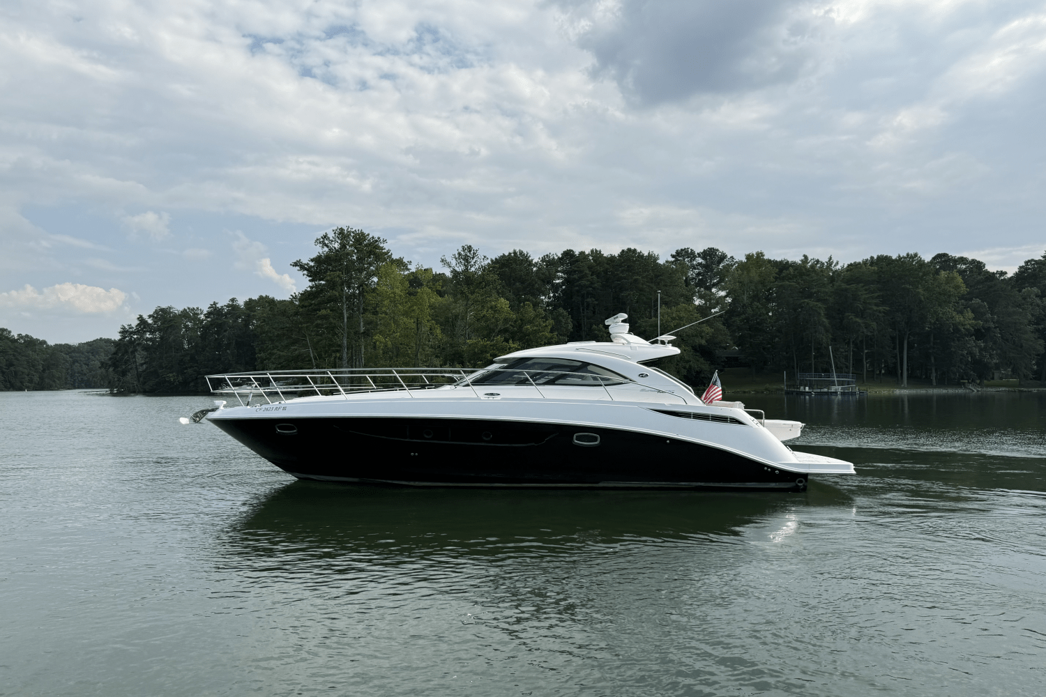 2013 Sea Ray 410 SUNDANCER Image Thumbnail #15
