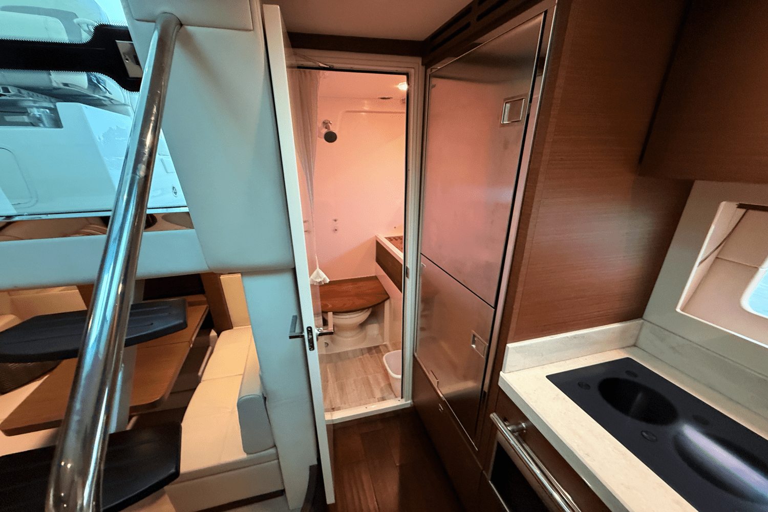2013 Sea Ray 410 SUNDANCER Image Thumbnail #55