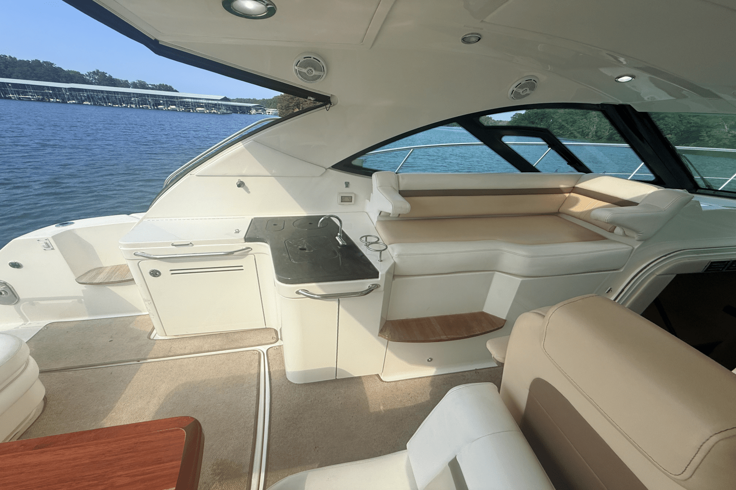 2013 Sea Ray 410 SUNDANCER Image Thumbnail #37