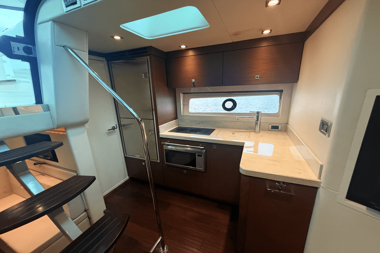 2013 Sea Ray 410 SUNDANCER Image Thumbnail #54