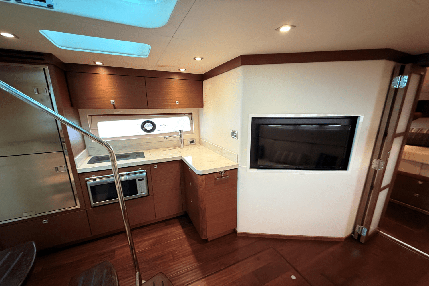 2013 Sea Ray 410 SUNDANCER Image Thumbnail #58