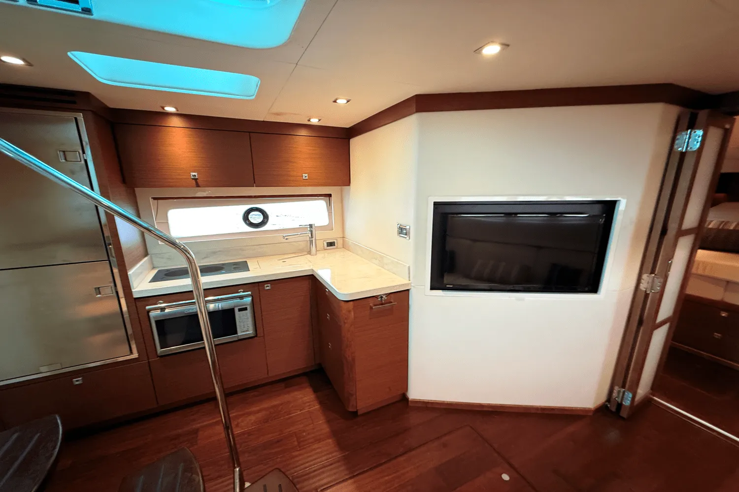 2013 Sea Ray 410 SUNDANCER Image Thumbnail #58