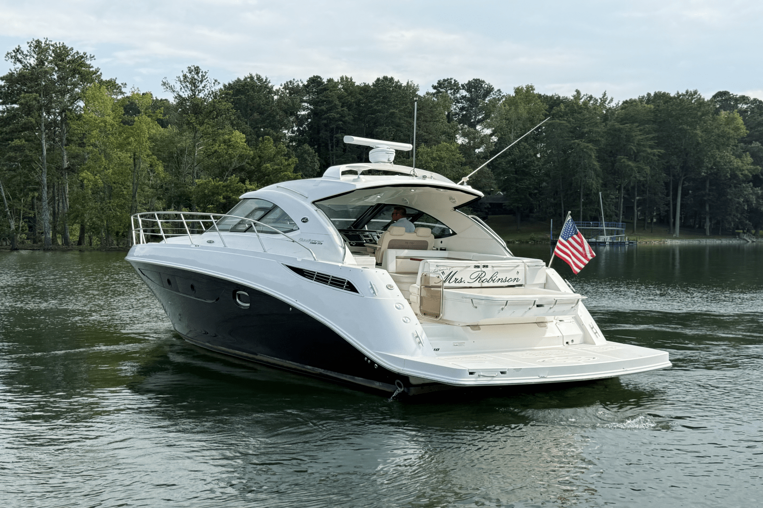 2013 Sea Ray 410 SUNDANCER Image Thumbnail #11