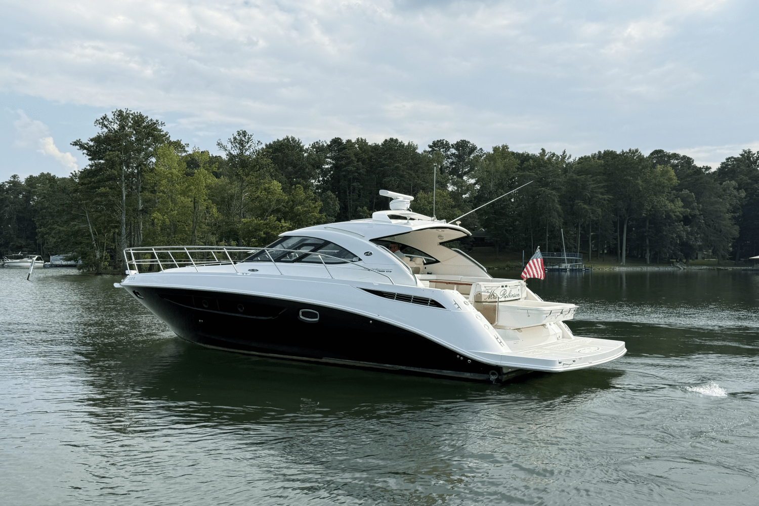 2013 Sea Ray 410 SUNDANCER Image Thumbnail #13