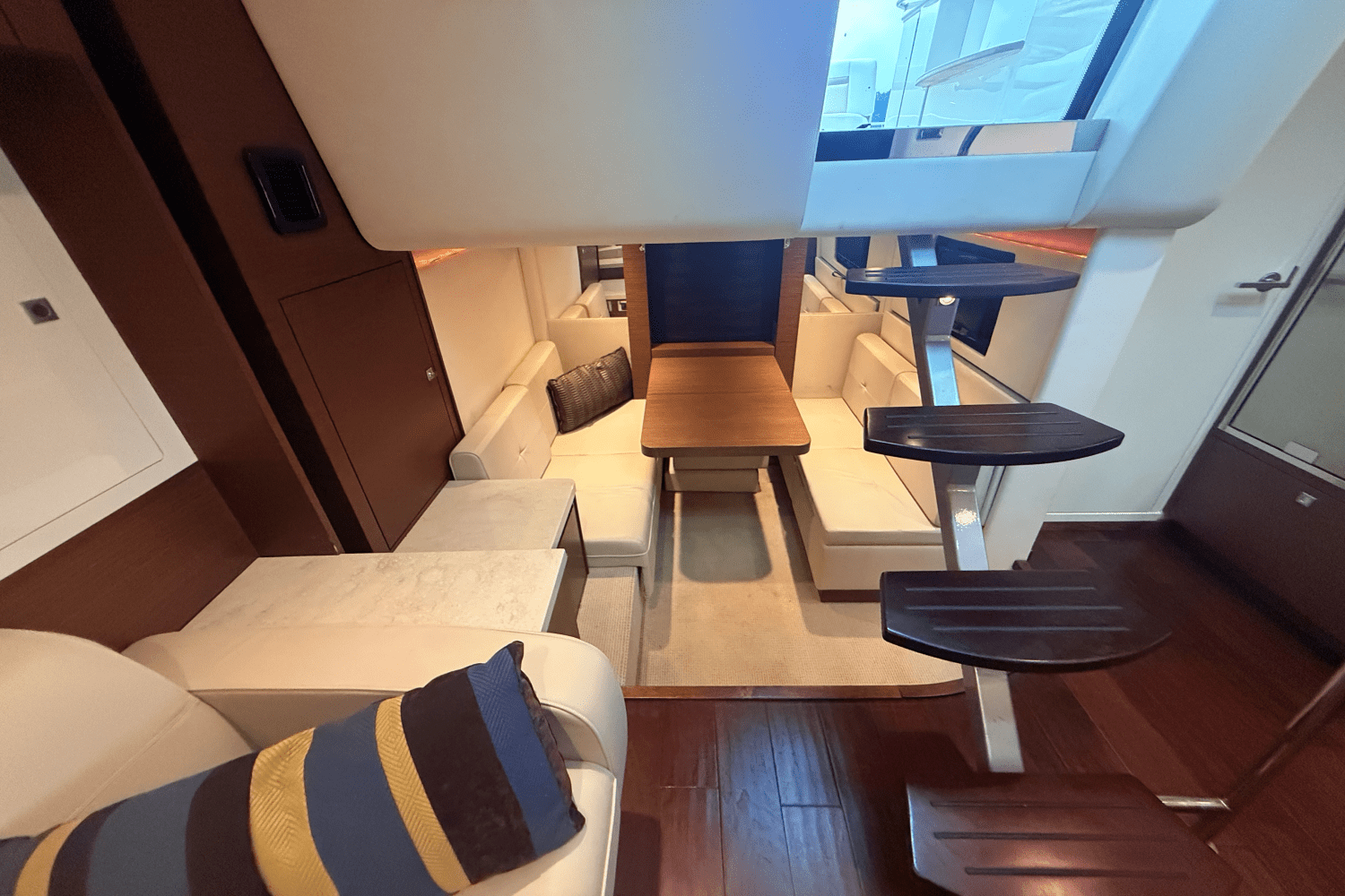 2013 Sea Ray 410 SUNDANCER Image Thumbnail #62