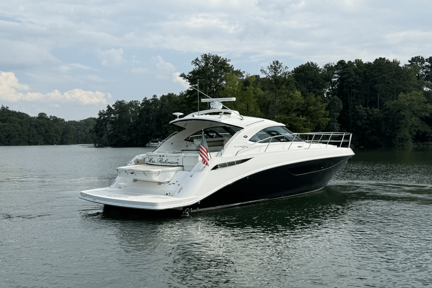 2013 Sea Ray 410 SUNDANCER Image Thumbnail #8