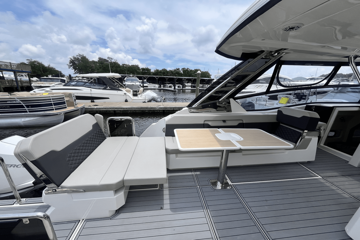 2023 Aquila 32 Sport Image Thumbnail #9