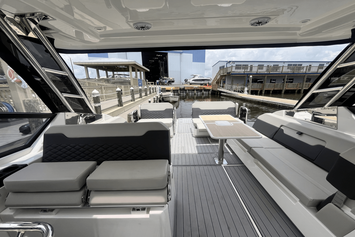 2023 Aquila 32 Sport Image Thumbnail #15