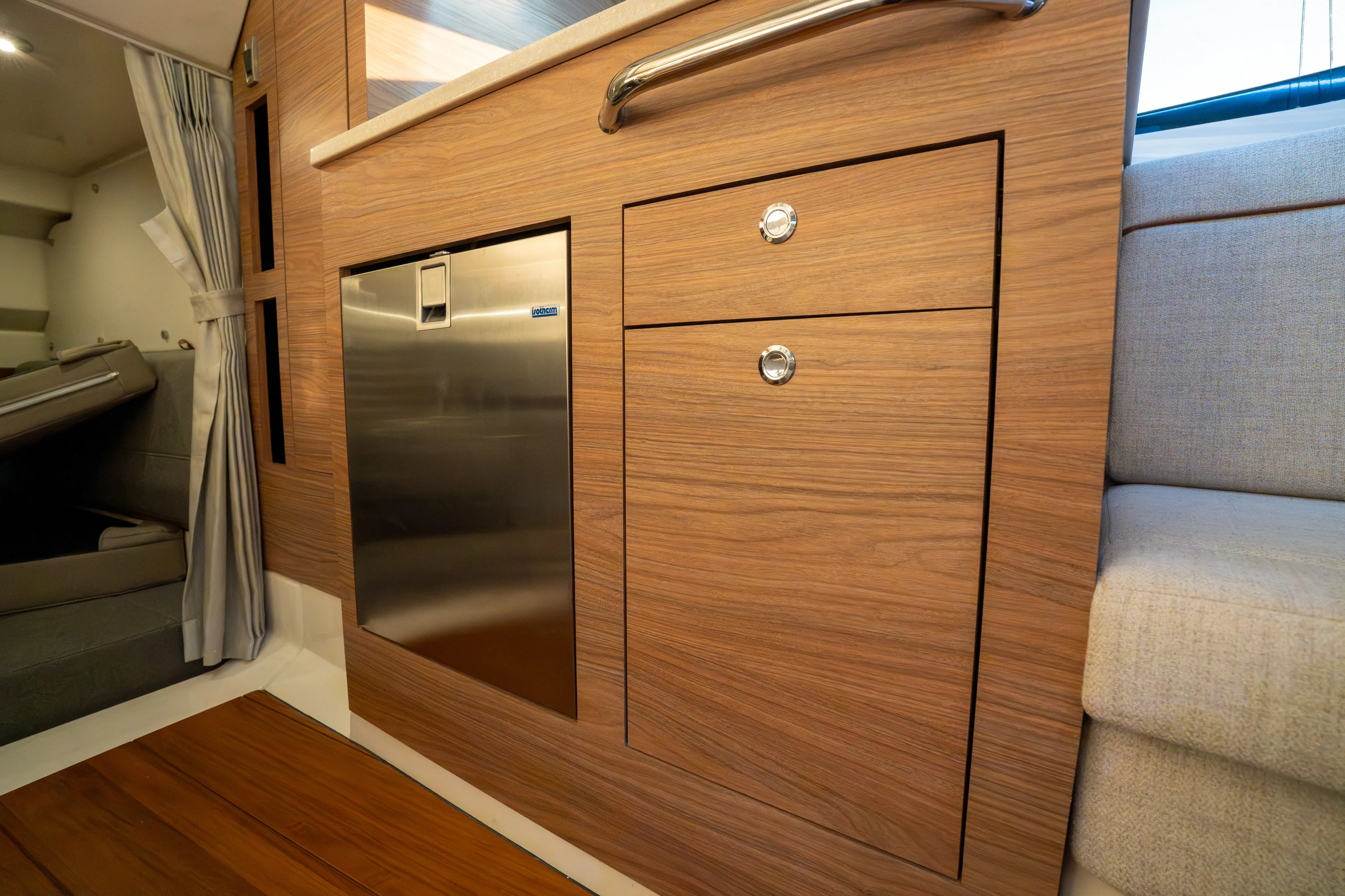 2026 Boston Whaler 365 Conquest Image Thumbnail #22