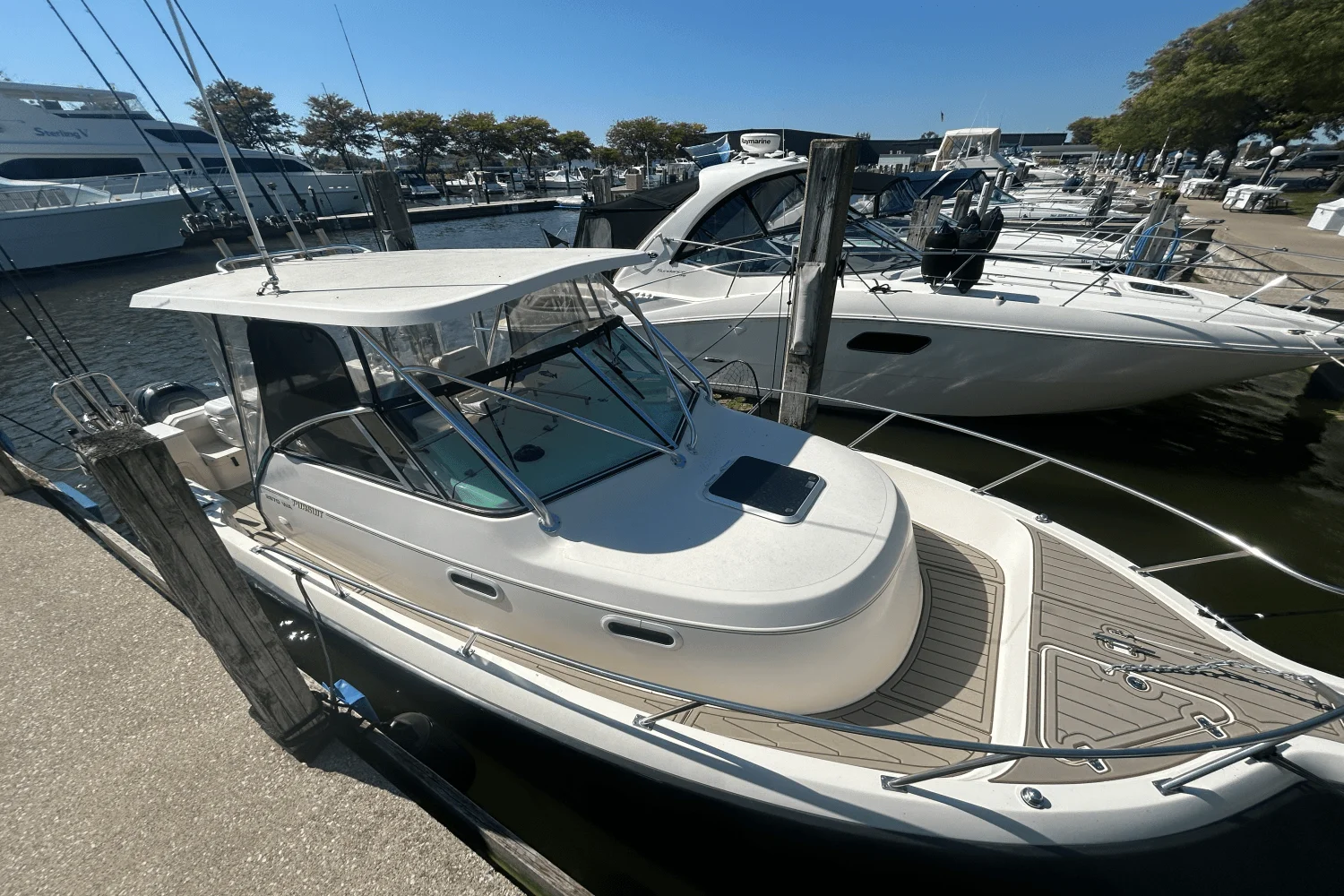 2001 Pursuit 2870 WA Image Thumbnail #3