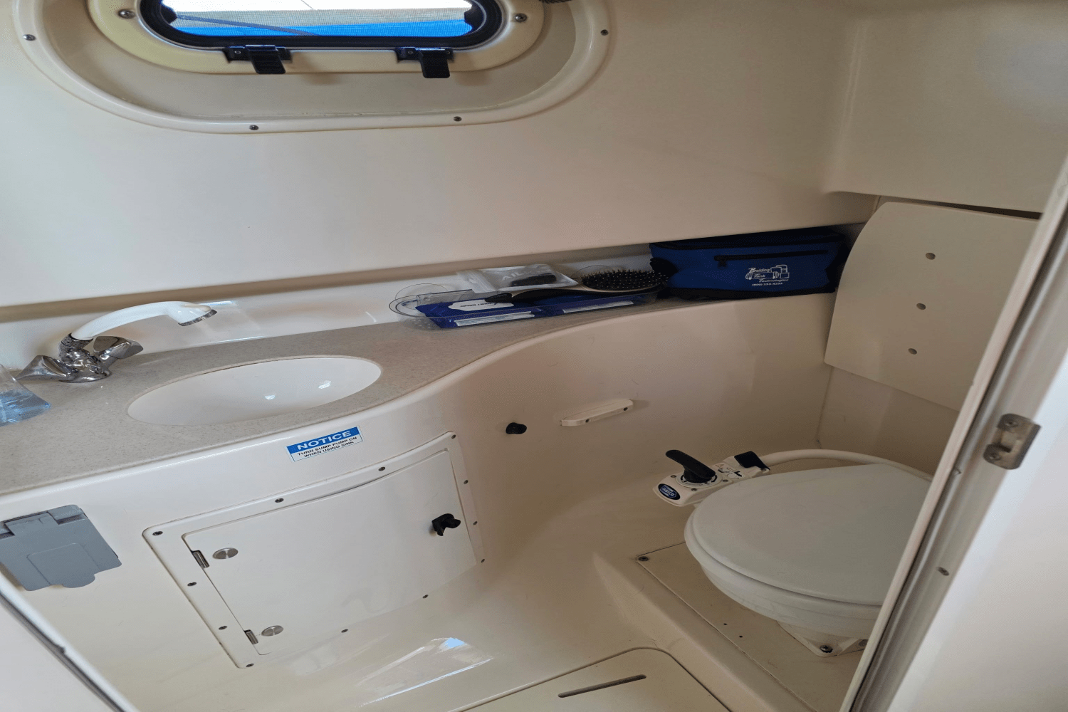 2001 Tiara Yachts 2870 Image Thumbnail #6