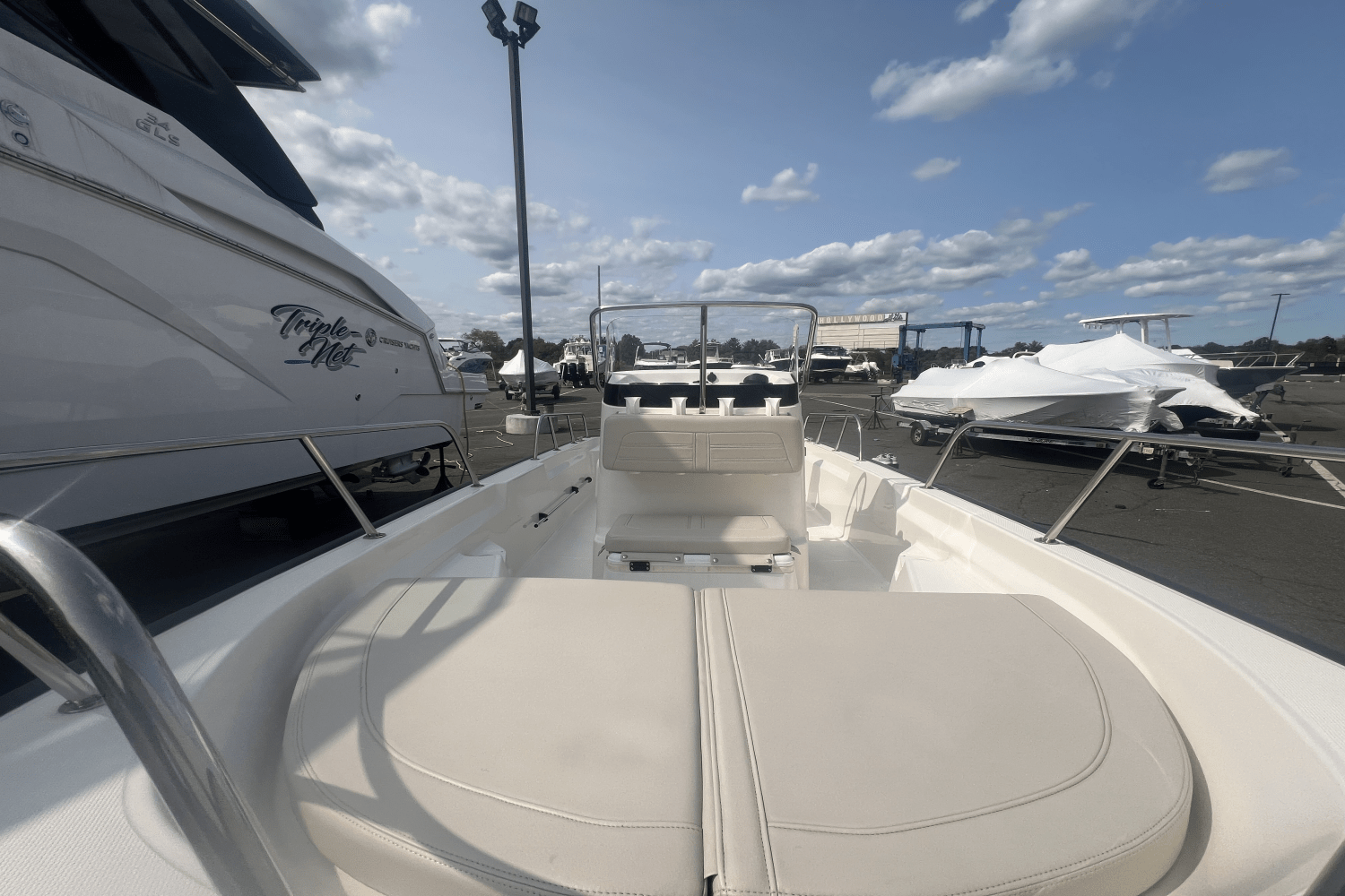 2018 Boston Whaler 150 MONTAUK Image Thumbnail #7