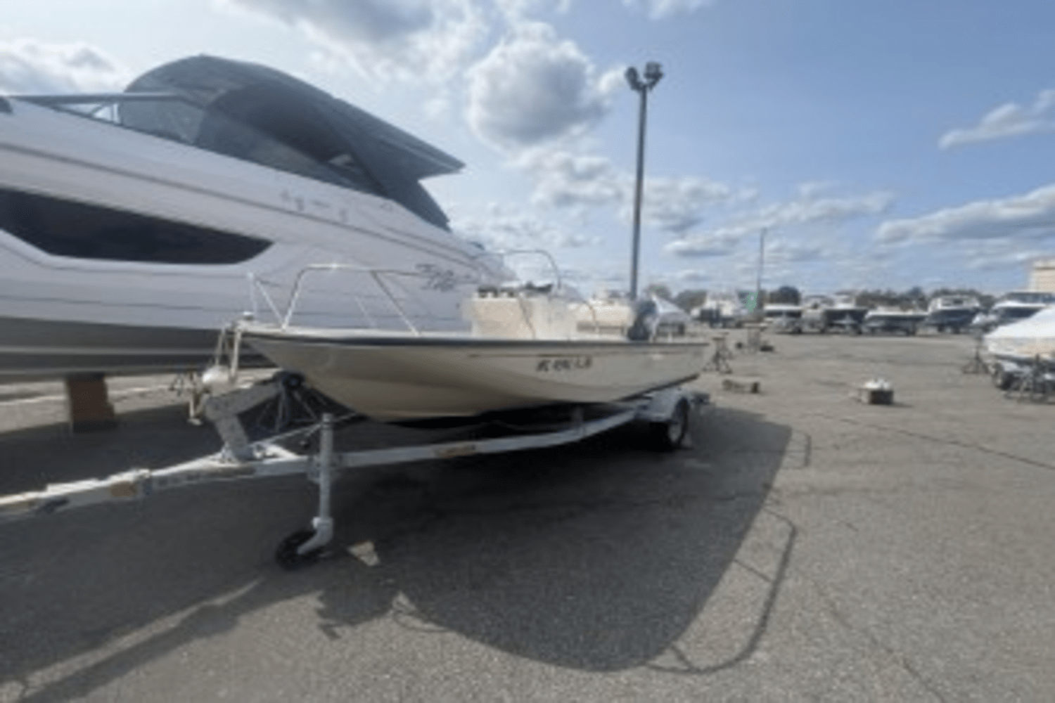 2018 Boston Whaler 150 MONTAUK Image Thumbnail #2