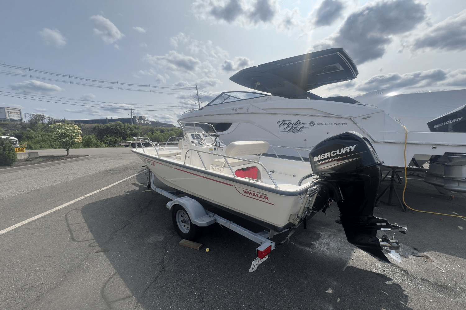 2018 Boston Whaler 150 MONTAUK Image Thumbnail #1