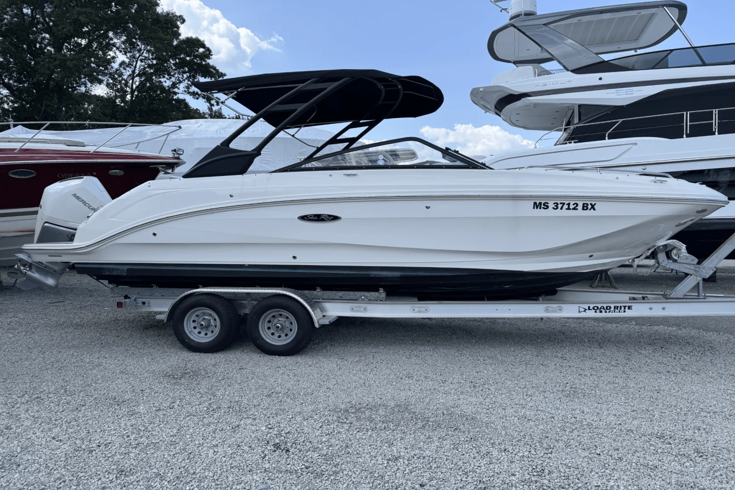 2024 Sea Ray SDX 250 OUTBOARD Image Thumbnail #0