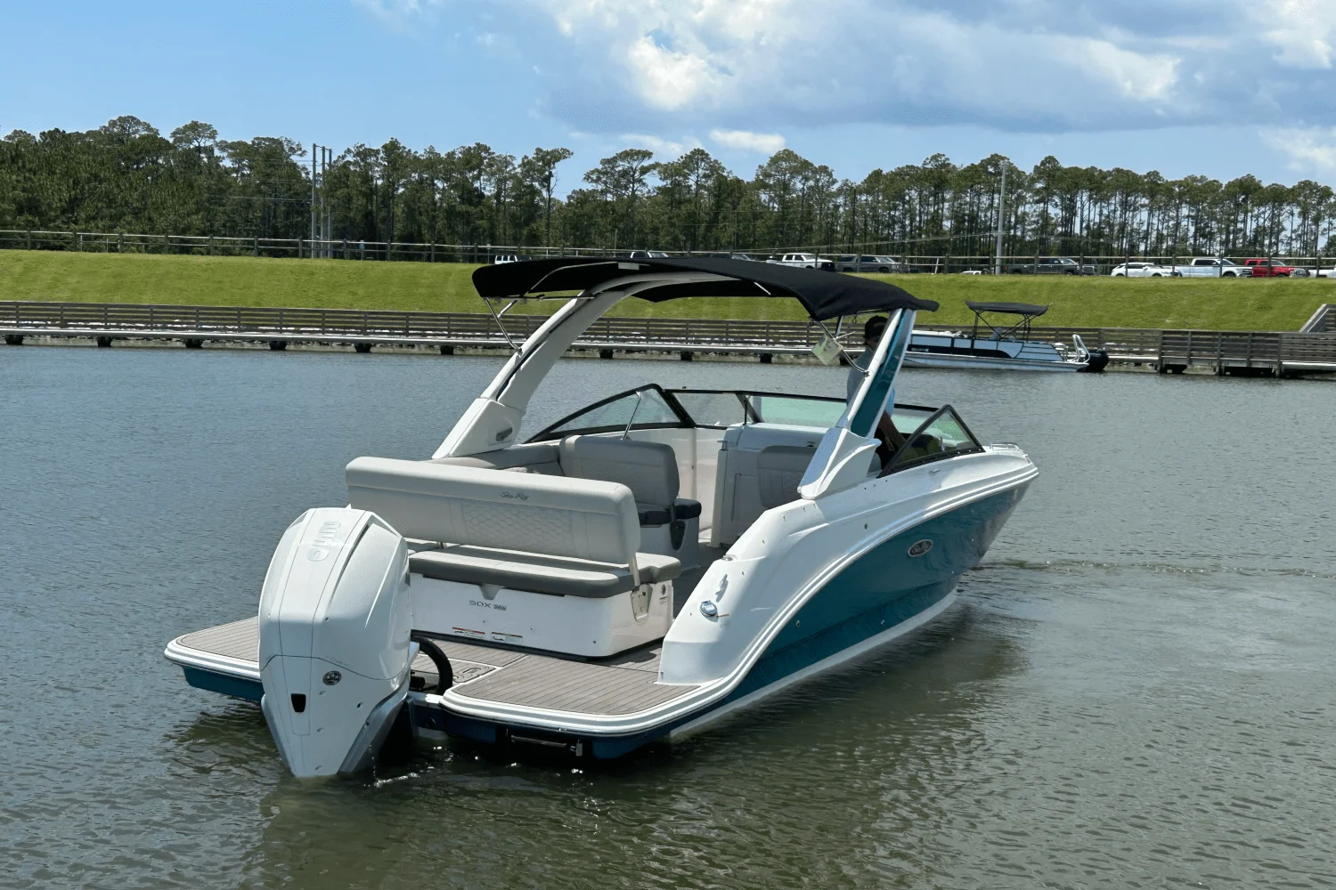 2023 Sea Ray 250 SDX-OB Image Thumbnail #8