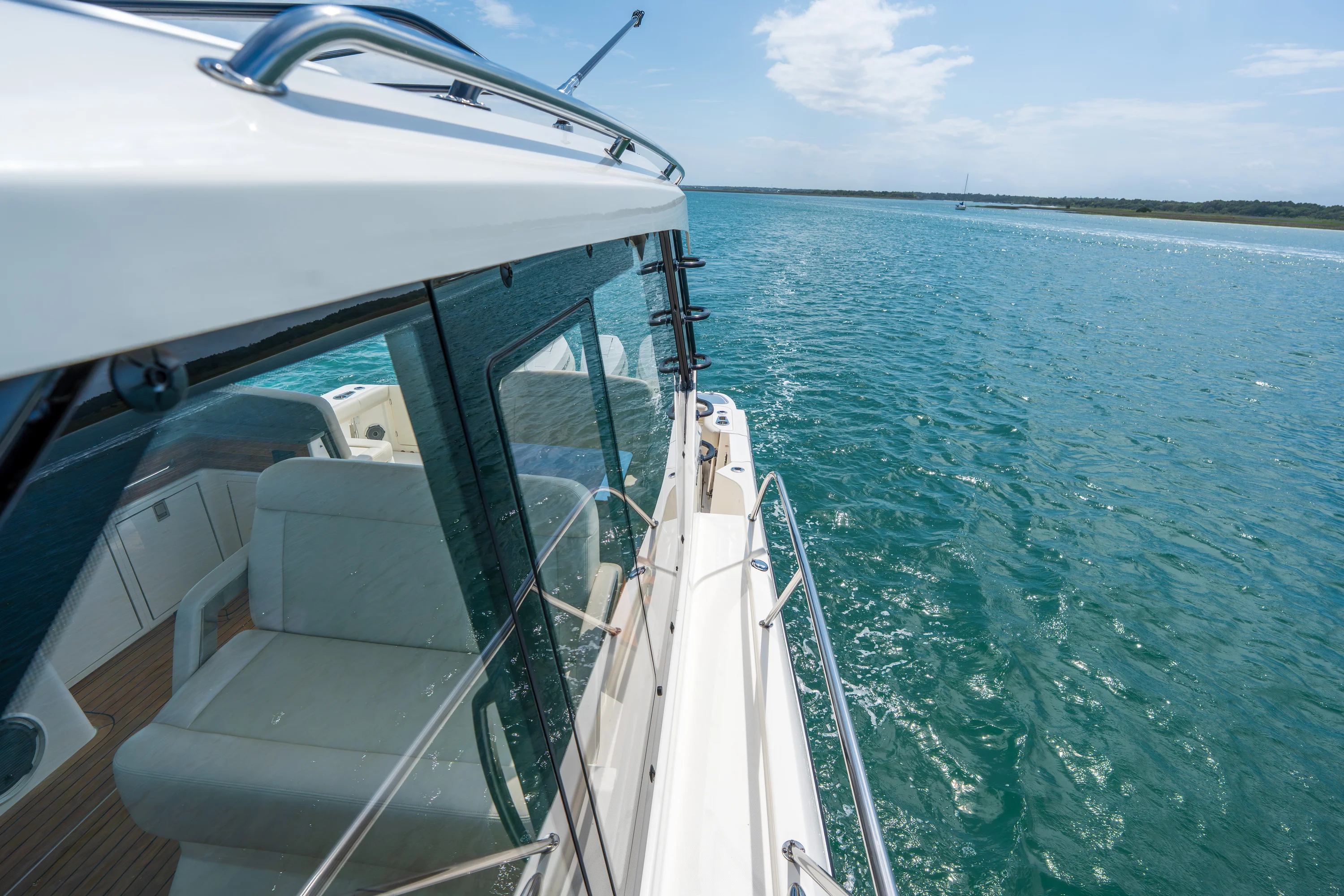 2026 Boston Whaler 405 Conquest Image Thumbnail #49